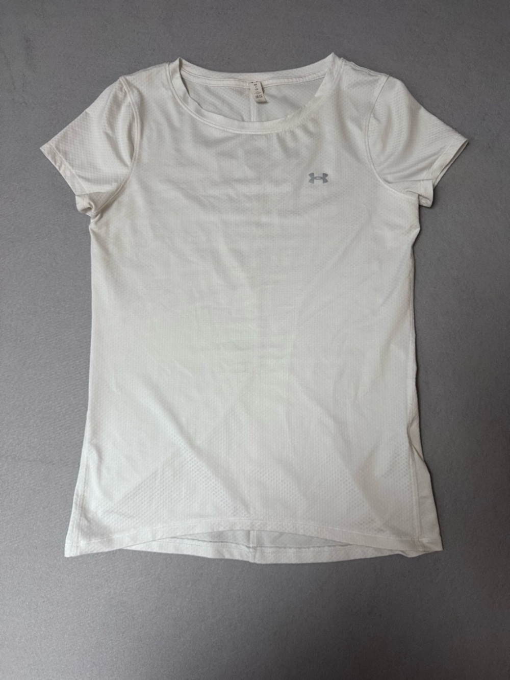 Under Armour White Women's Short Sleeve Performance Tee